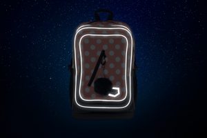 Reflexní prvky batohu Baagl Cubic Puntíky.