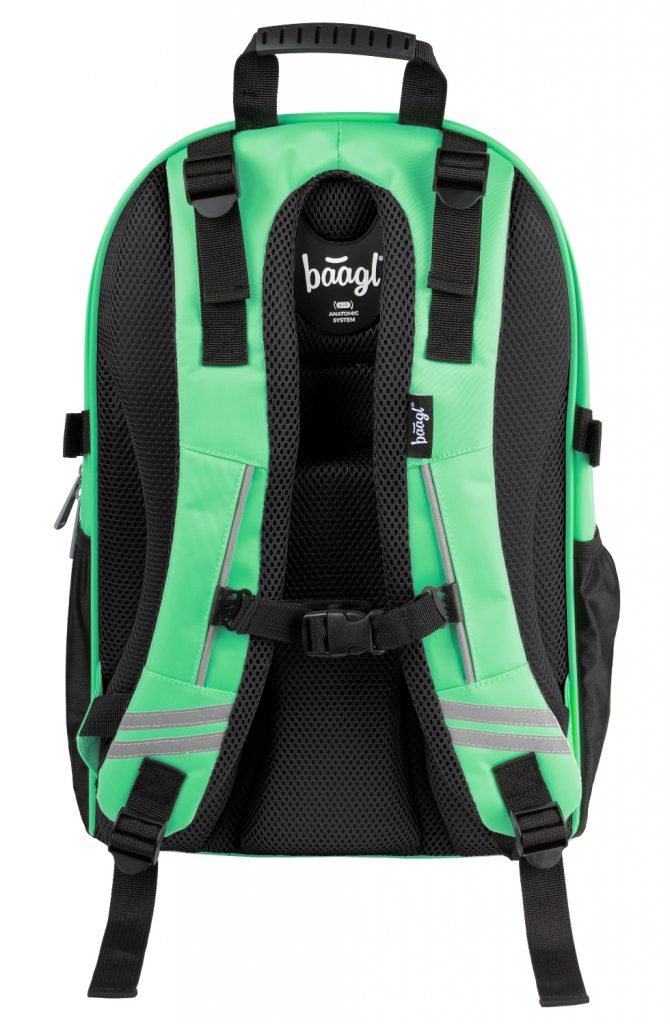Ramenní popruhy batohu Skate Mint s balančními popruhy a hrudní přezkou.