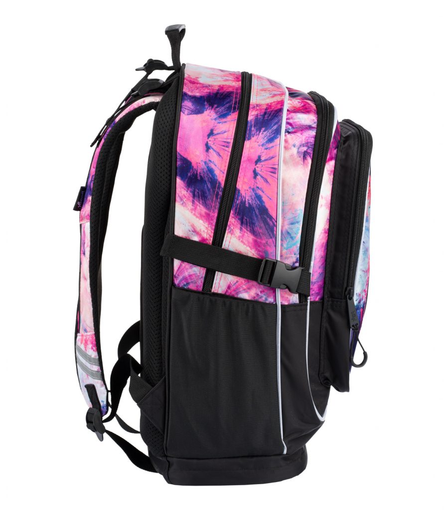 Batoh pro školáky Cubic Abstract má na bocích kapsy na láhev na pití, či jiné drobnosti a kompresní popruh.