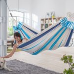 Houpací síť La Siesta Caribeňa Single - aquablue v bytě