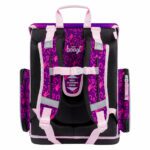 Polstrovaný zádový systém ERGO ADJUSTABLE SYSTEM pro optimální nastavení.
