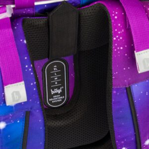 Posuvný zádový systém nazvaný ERGO ADJUSTABLE SYSTEM, zajistí nastavení správné délky zad.