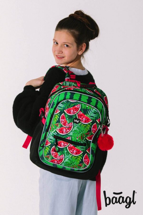 Školní batoh Core Meloun je určen dívkám od 3. třídy základní školy.