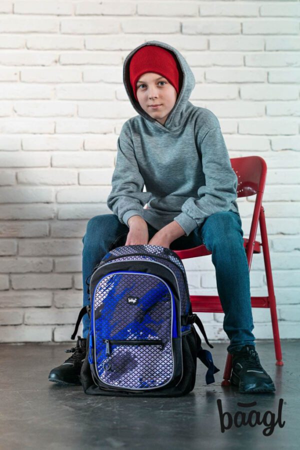 Školní batoh Core Paintball je určen klukům od 3. třídy základní školy.