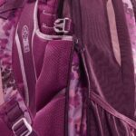 Rozepnutím zipu na batohu PORTER Cherry Blossom získáte 5 litrů objemu navíc.