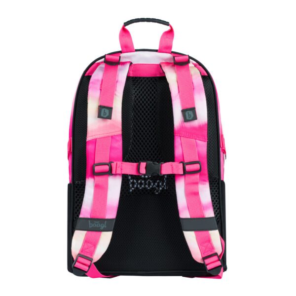 Ramenní popruhy batohu Skate Pink Stripes s balančními popruhy a hrudní přezkou.