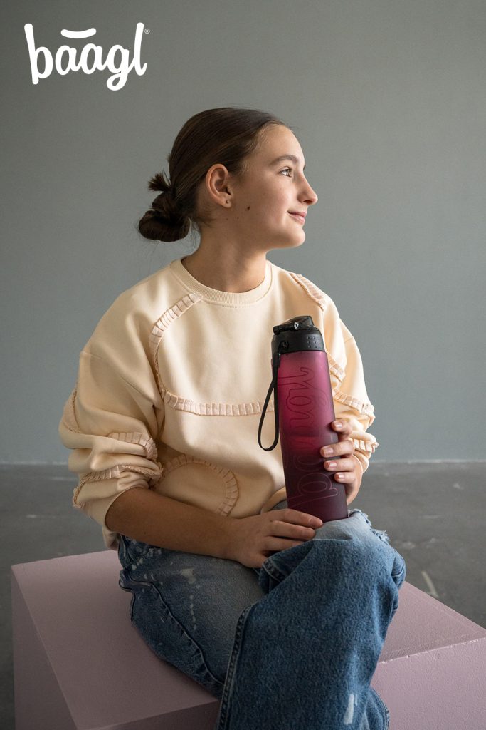 BAAGL Tritanová láhev na pití Ruby, 700 ml - Obrázek 8
