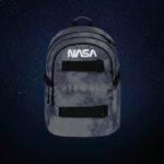 Reflexní logo NASA na batohu BAAGL Skate NASA Grey.