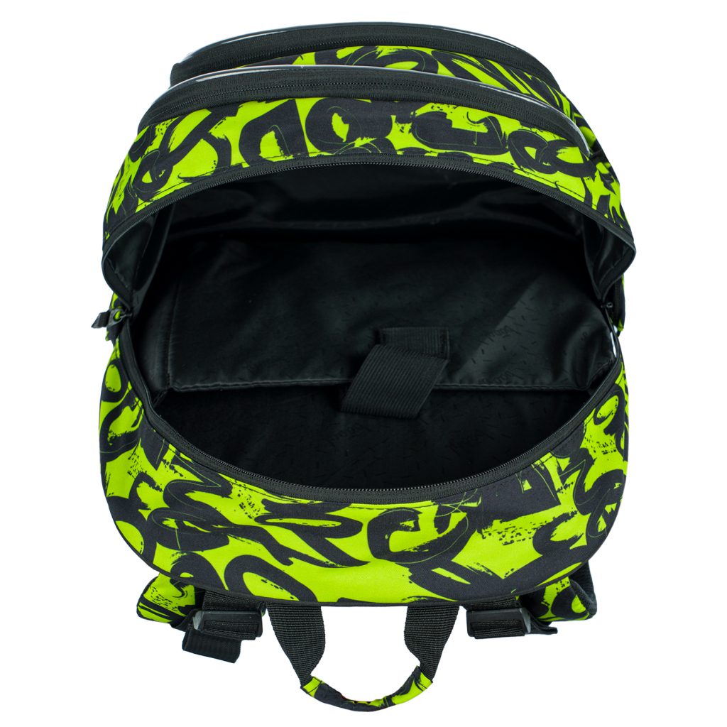 Členění hlavní kapsy batohu Core Lime s kapsou na notebook.