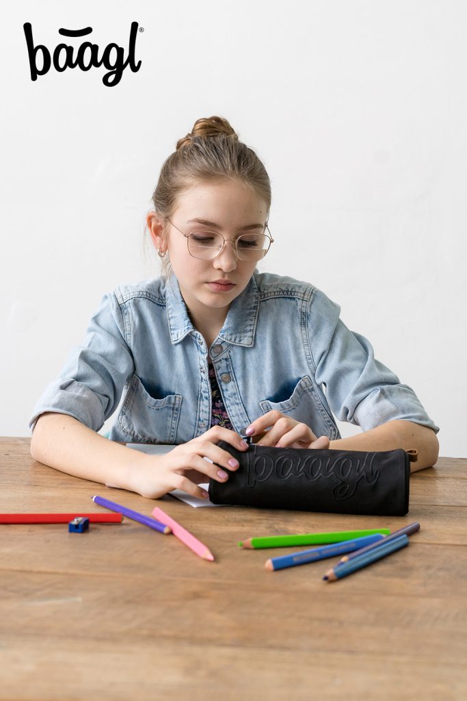BAAGL Studentské pouzdro Darkness - Obrázek 6
