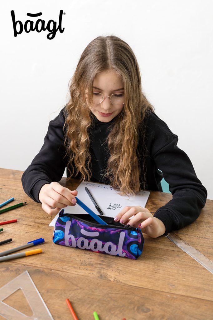BAAGL Studentské pouzdro Marble - Obrázek 6