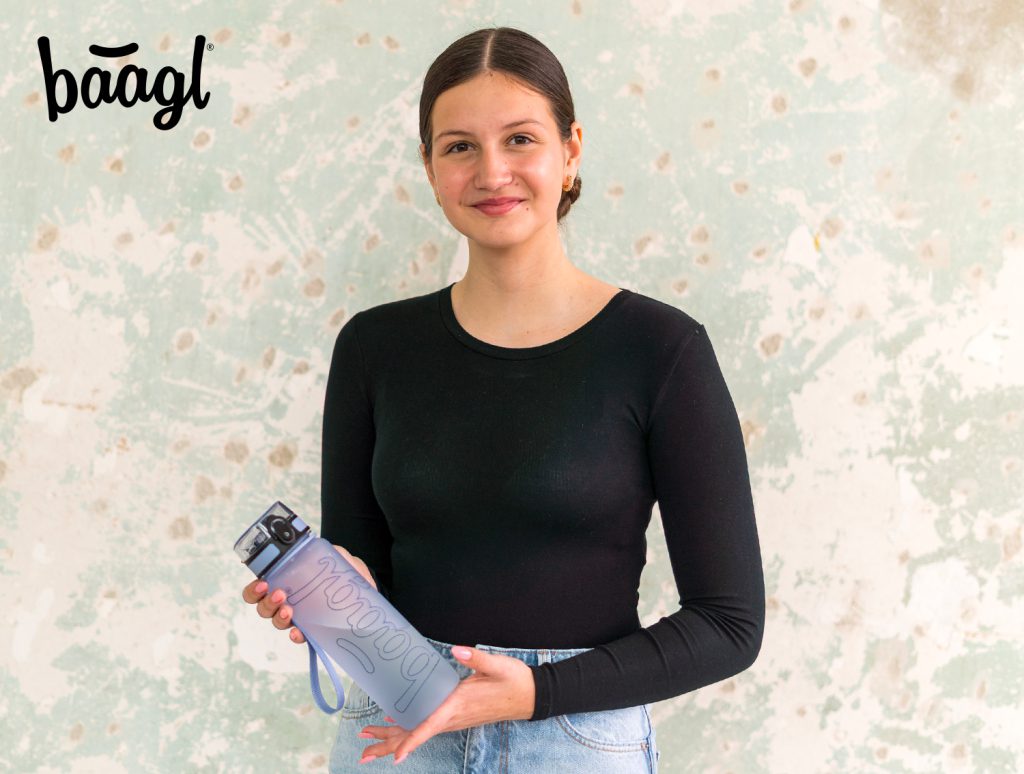 BAAGL Tritanová láhev na pití Dust Blue, 800 ml - Obrázek 9