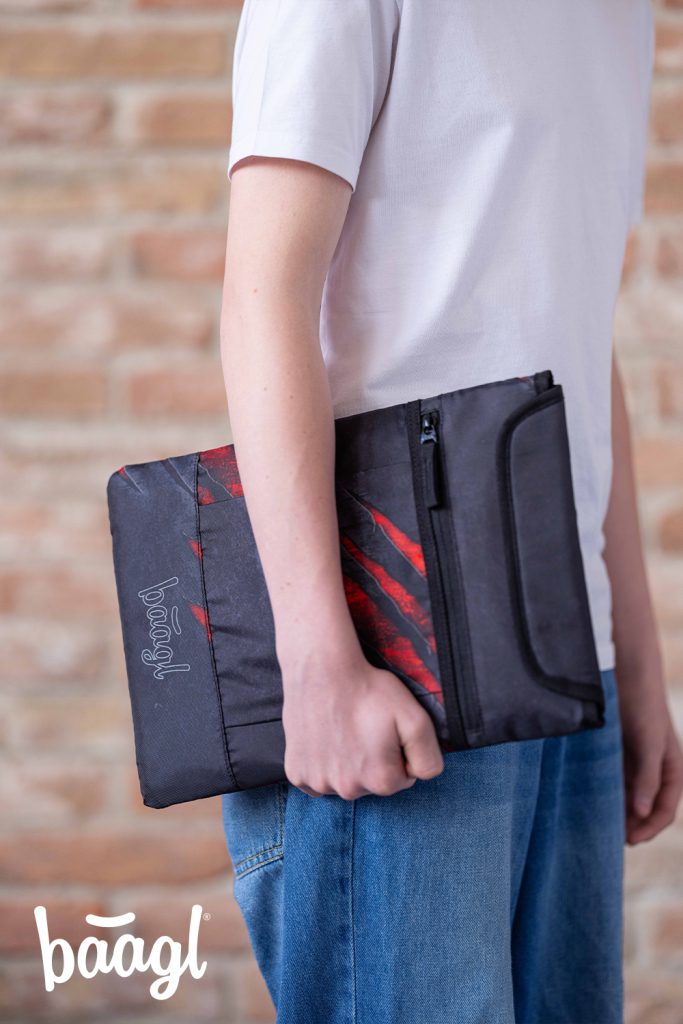 BAAGL Obal na notebook Láva - Obrázek 5